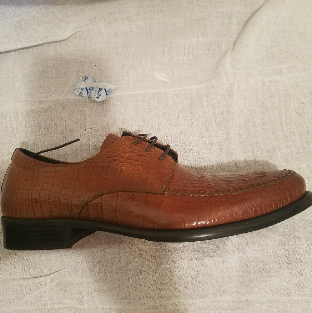 Men dress shoes